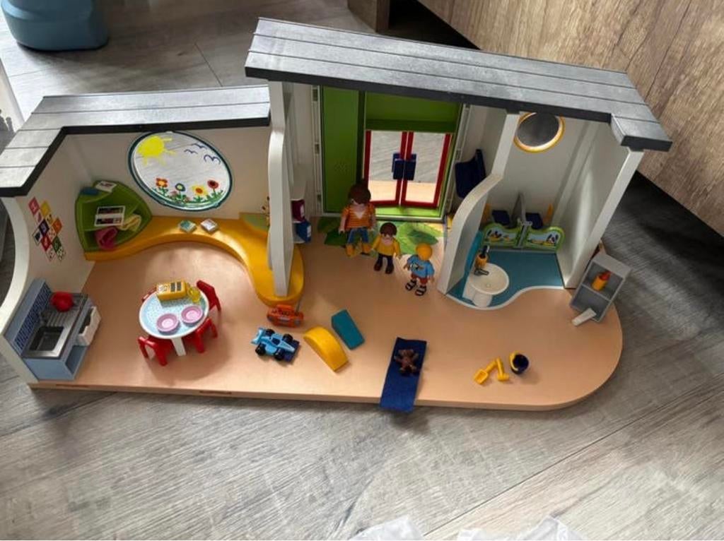 Kinderdag verblijf playmobile, Ophalen, Zo goed als nieuw