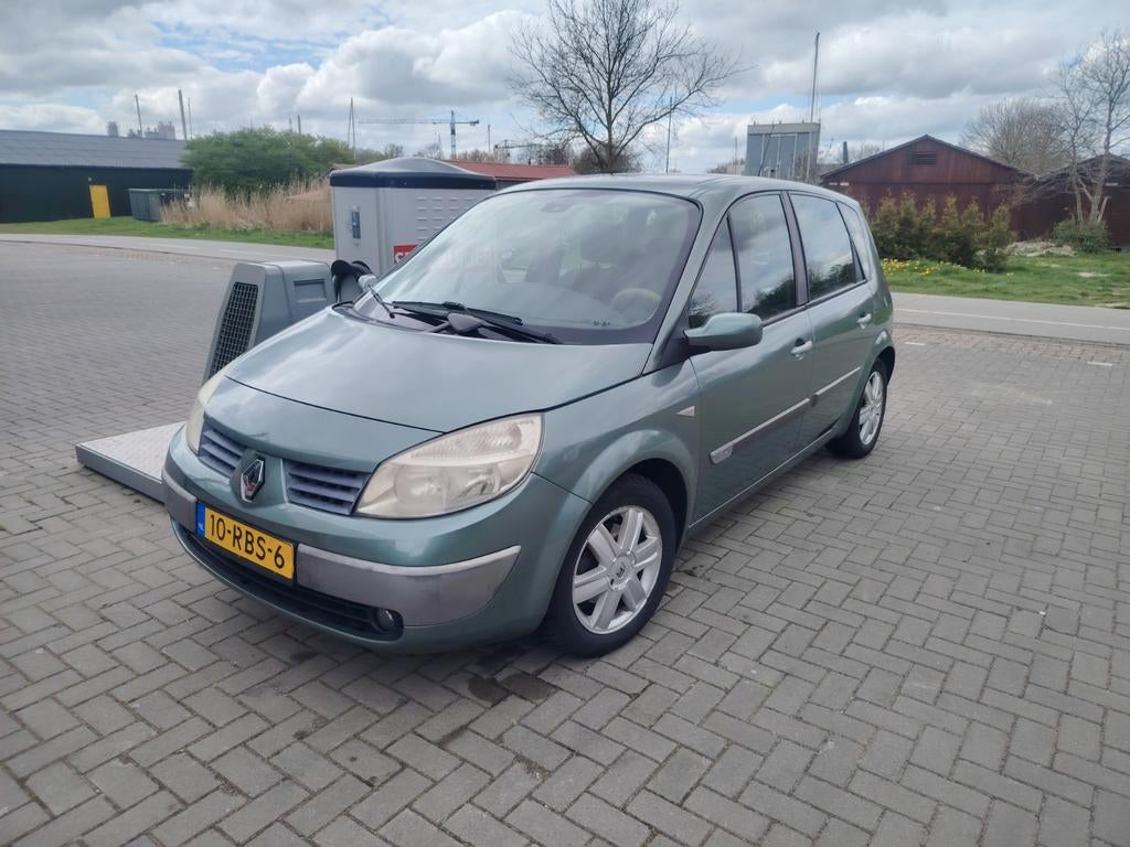 Renault Scénic 1.6 16V 82KW AUT E4 2006 Groen, Auto's, 1345 kg, Stof, 4 cilinders, 650 kg