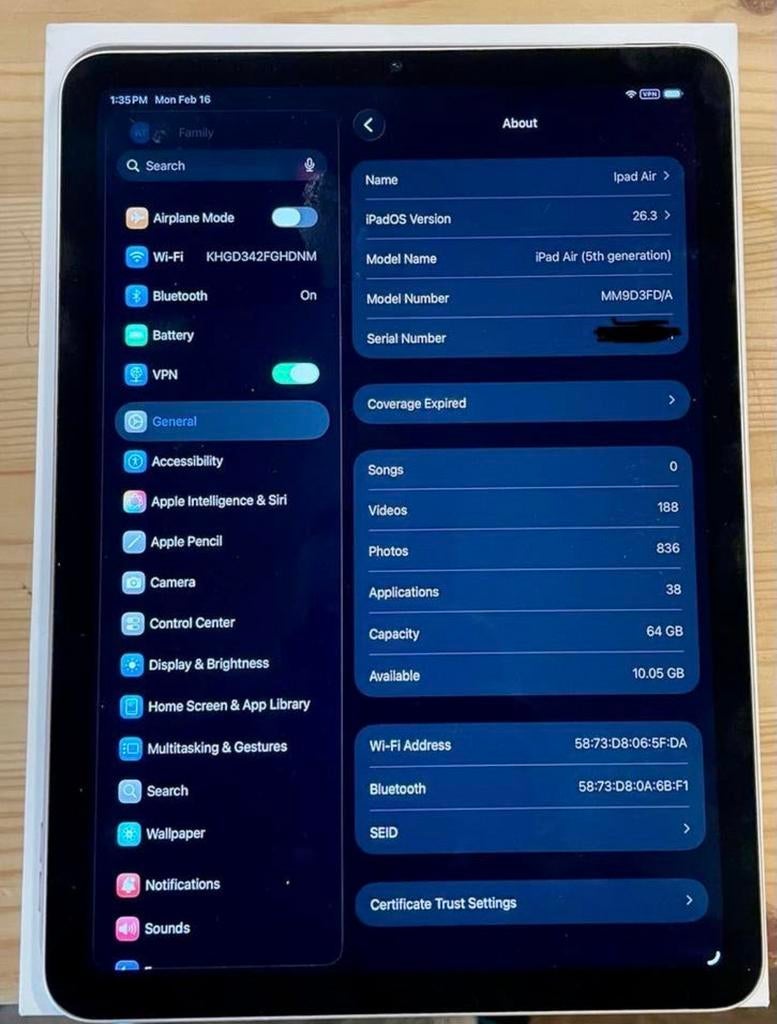 Apple iPad Air (5e generatie) 64GB Wi-Fi - Zo goed als nieuw, Rose Goud, 13 inch of meer, Apple iPad Air, Ophalen of Verzenden