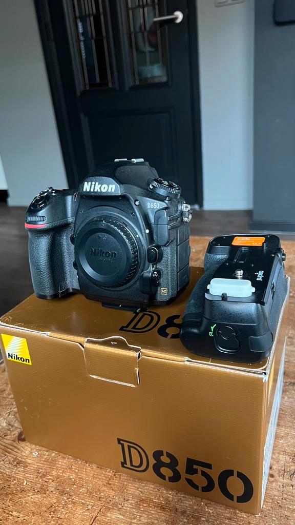 Nikon D850 als nieuw., Audio, Tv en Foto, Fotocamera's Digitaal, Zo goed als nieuw, Nikon, Geen optische zoom, Ophalen of Verzenden