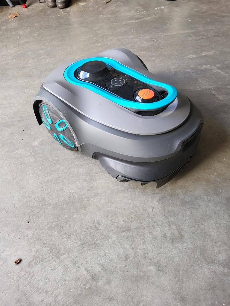 Gardena Sileno Free 600 Robotmaaier omgeving Stramproy, Gebruikt, Bestuurbaar via app, Ophalen of Verzenden, 20 tot 25 cm