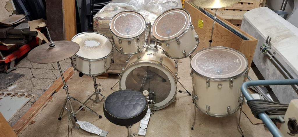 Linko Drumstel - Compleet met bekkens en kruk, Muziek en Instrumenten, Drumstellen en Slagwerk, Ophalen, Gebruikt, Overige merken