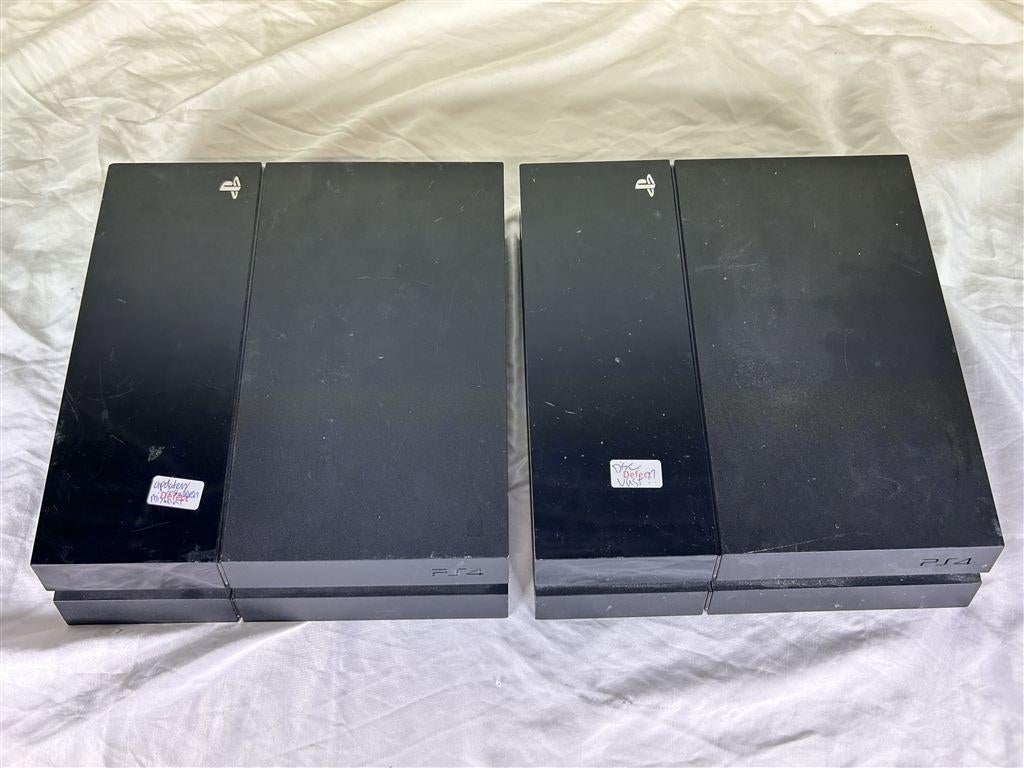 A7359. 2 stuks defecte PlayStation 4, Ophalen of Verzenden, Gebruikt, Met 2 controllers, Slim