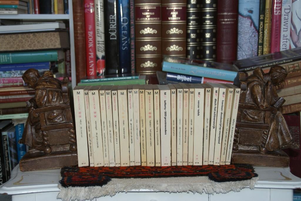 23 X: Harrison, Vance, Disch, Asimov, Daventry, Heinlein,, Boeken, Ophalen of Verzenden, Zo goed als nieuw