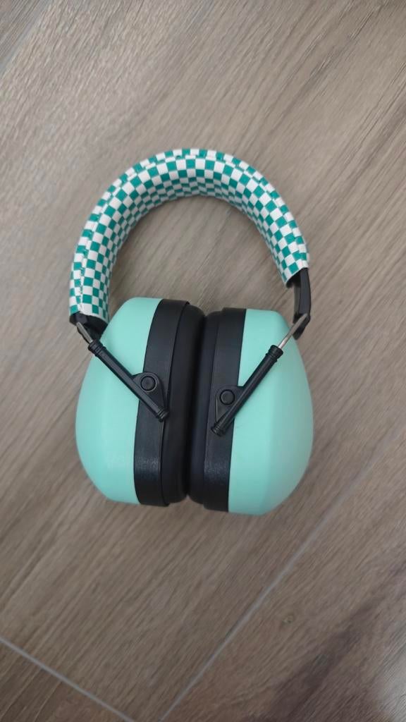 Alecto baby gehoorbescherming mintgroen, Ophalen, Zo goed als nieuw