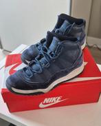 Nike Jordan Kids Blauw Maat 35 - Nette Staat, Ophalen of Verzenden, Zo goed als nieuw, Nike, Jongen of Meisje