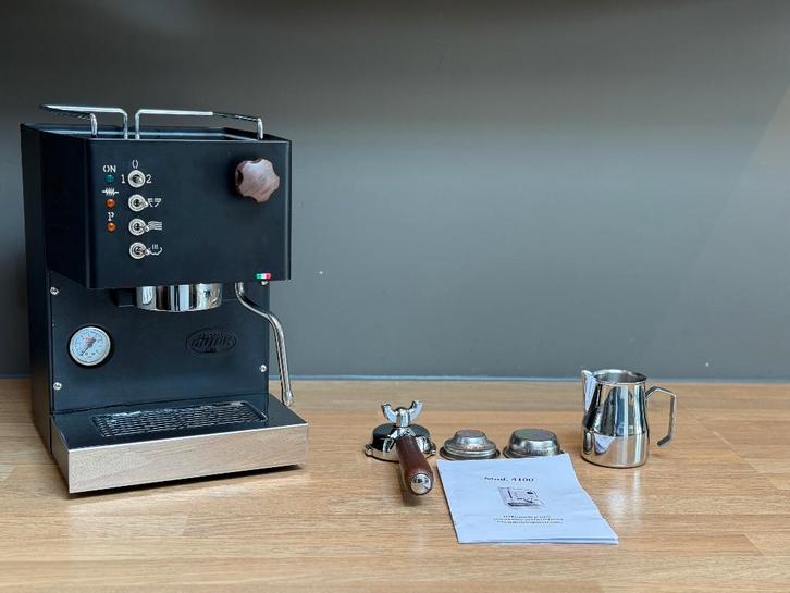 Quickmill 4100 Pippa Black Wood, Garantie, Witgoed en Apparatuur, Koffiezetapparaten, Zo goed als nieuw, Koffiebonen, Espresso apparaat