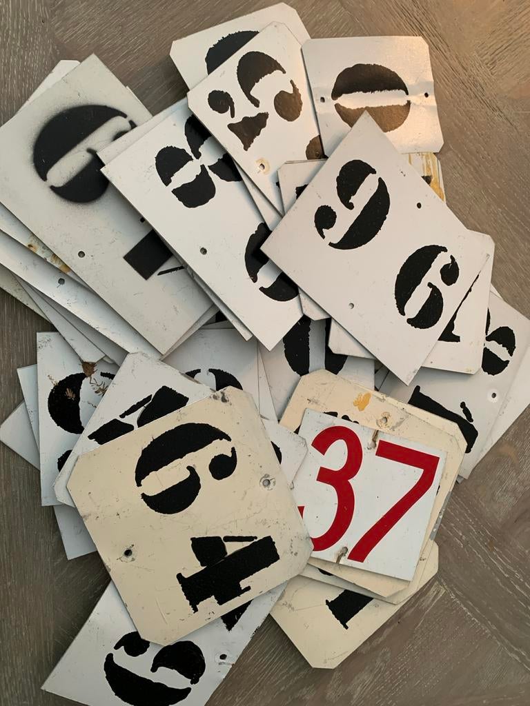 Vintage metalen cijfers en nummers - decoratie, Ophalen of Verzenden