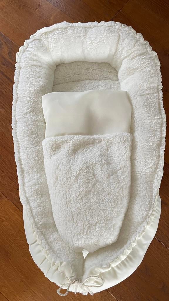 Nieuw teddy babynestje ecru met dekentje, Ophalen of Verzenden, Nieuw, Overige typen