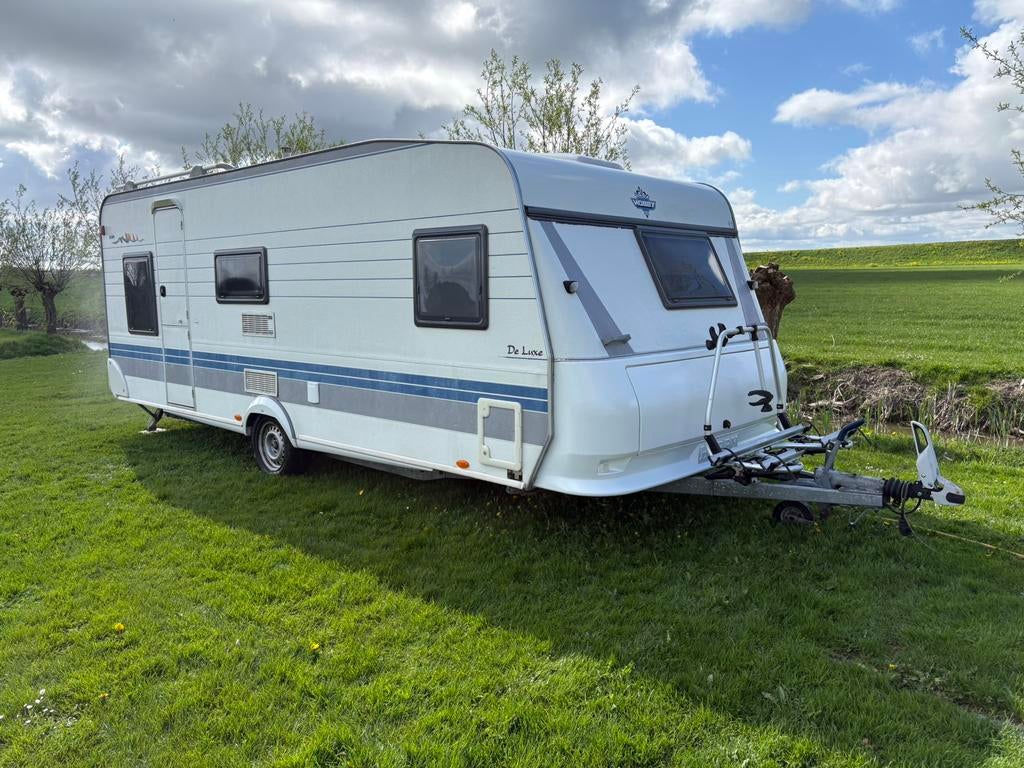 Te koop hobby easy De Luxe 560 met stapebed!, Luifel, Stapelbed, Rondzit, Hobby