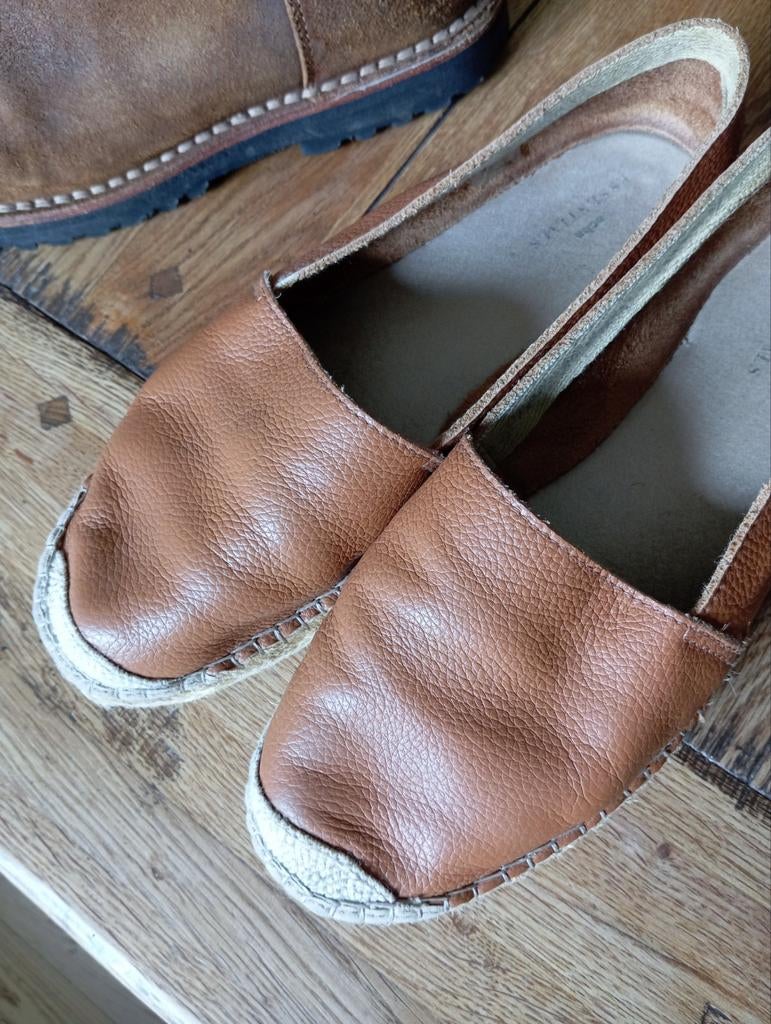 Leren espadrilles van Sasha, cognac kleur met 38, Ophalen of Verzenden, Zo goed als nieuw, Bruin, Espadrilles of Moccasins