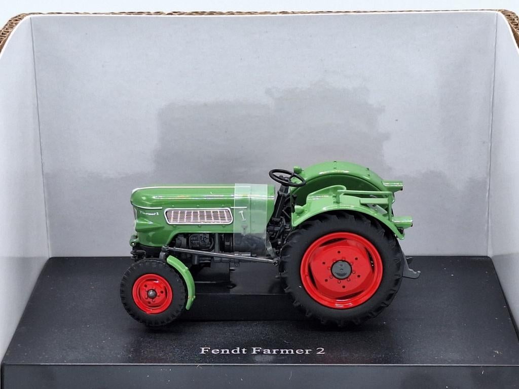 Fendt Farmer 2, Hobby en Vrije tijd, Modelauto's | 1:32, Nieuw, Tractor of Landbouw, Universal Hobbies, Ophalen of Verzenden
