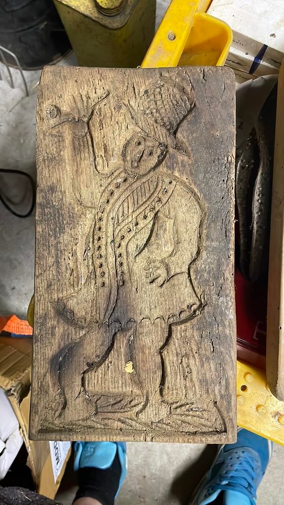Speculaasplank, Ophalen, Zo goed als nieuw