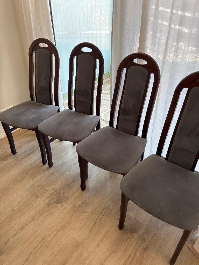 Gratis afhalen 4 eetkamerstoelen, Huis en Inrichting, Stoelen, Ophalen, Gebruikt, Bruin, Vier