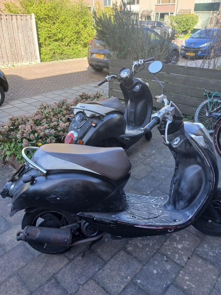 Scooters voor ONDERDELEN, Fietsen en Brommers, Ophalen, Gebruikt, Benzine, Mio