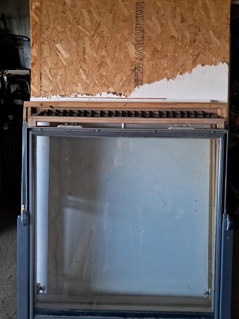 Velux dakraam, Doe-het-zelf en Verbouw, Glas en Ramen, Ophalen, Minder dan 80 cm, 80 tot 120 cm, Zo goed als nieuw