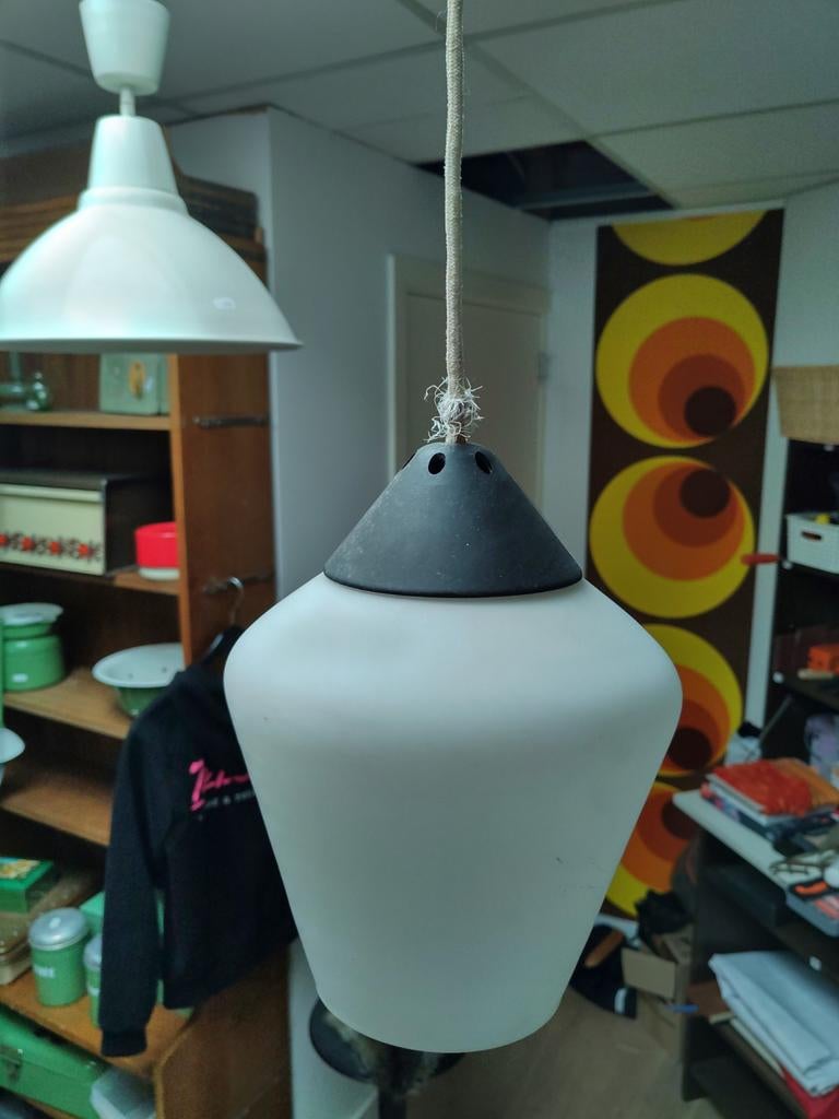 Vintage hanglamp Philips Louis Kalff - Melkglas & Metaal, Huis en Inrichting, Lampen | Hanglampen, Ophalen of Verzenden, The Rebels