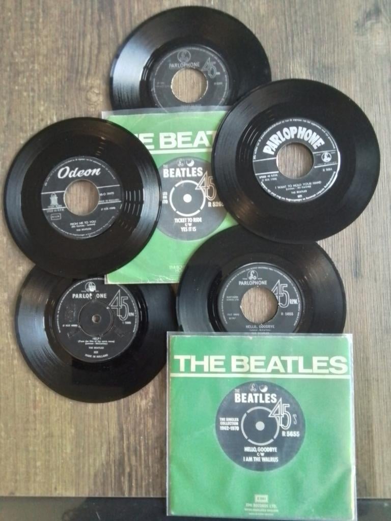 5 Beatles singles, Ophalen of Verzenden, Gebruikt, Pop