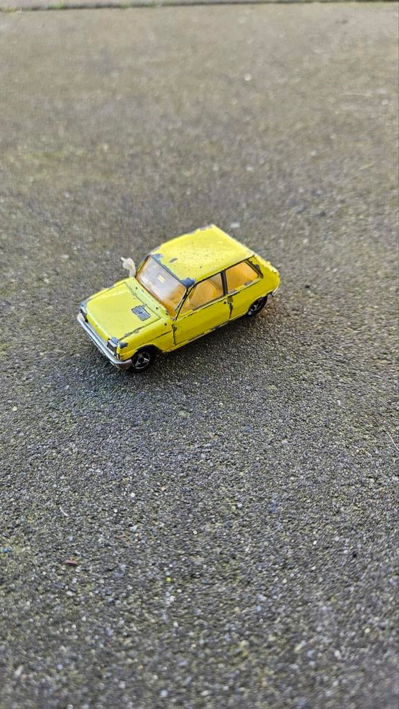 Majorette Renault 5,schaal 1:66., Hobby en Vrije tijd, Modelauto's | Overige schalen, Ophalen of Verzenden, Auto