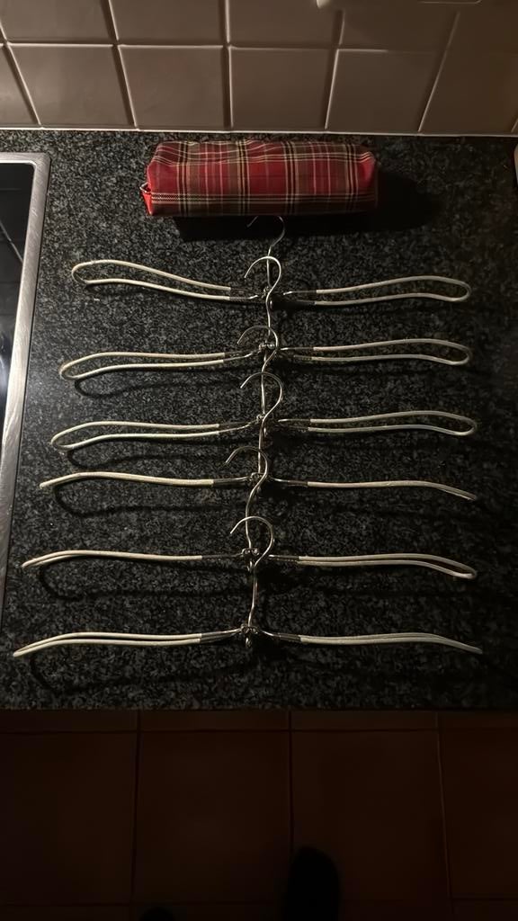 Reis kledinghangers in etui, Kleding | Dames, Ophalen of Verzenden, Zo goed als nieuw, Metaal, Volwassenen