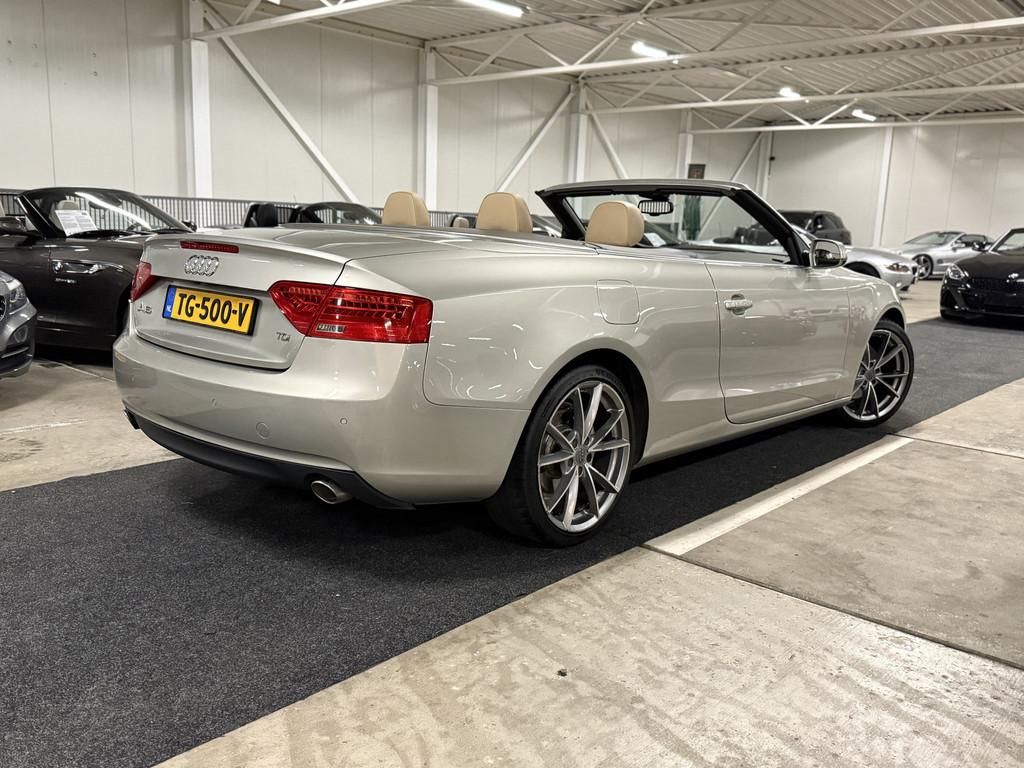 Audi A5 Cabriolet 3.0 TDI Pro Line Aut. l Exclusive l Stoelk, Auto's, Audi, Euro 5, Gebruikt, Beige, 197 €/maand