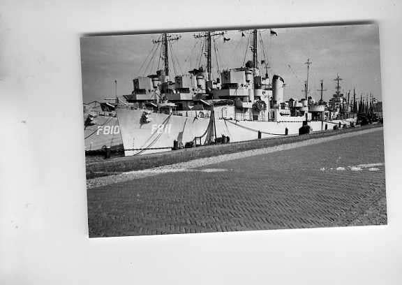 scheepvaart-foto- MARINE-F811, Ophalen of Verzenden, Zo goed als nieuw, Motorboot, Boek of Tijdschrift