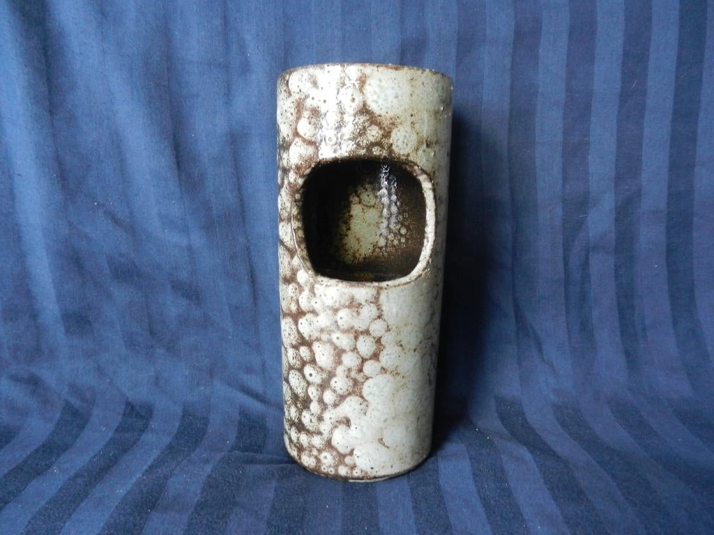 Zeldzame Groeneveldt wandvaas, U82 gemerkt!, hoogte 23,5 cm, Ophalen of Verzenden