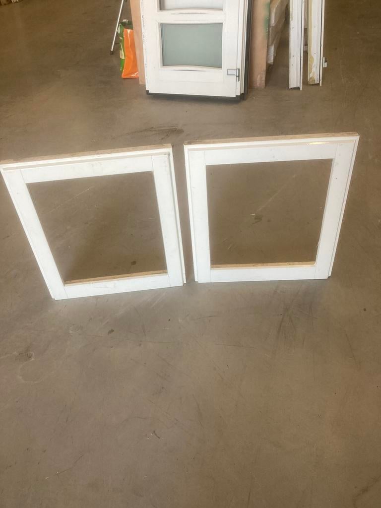 2 hardhouten ramen 63 *69, Ophalen, 1 tot 2 meter, Minder dan 3 meter, W