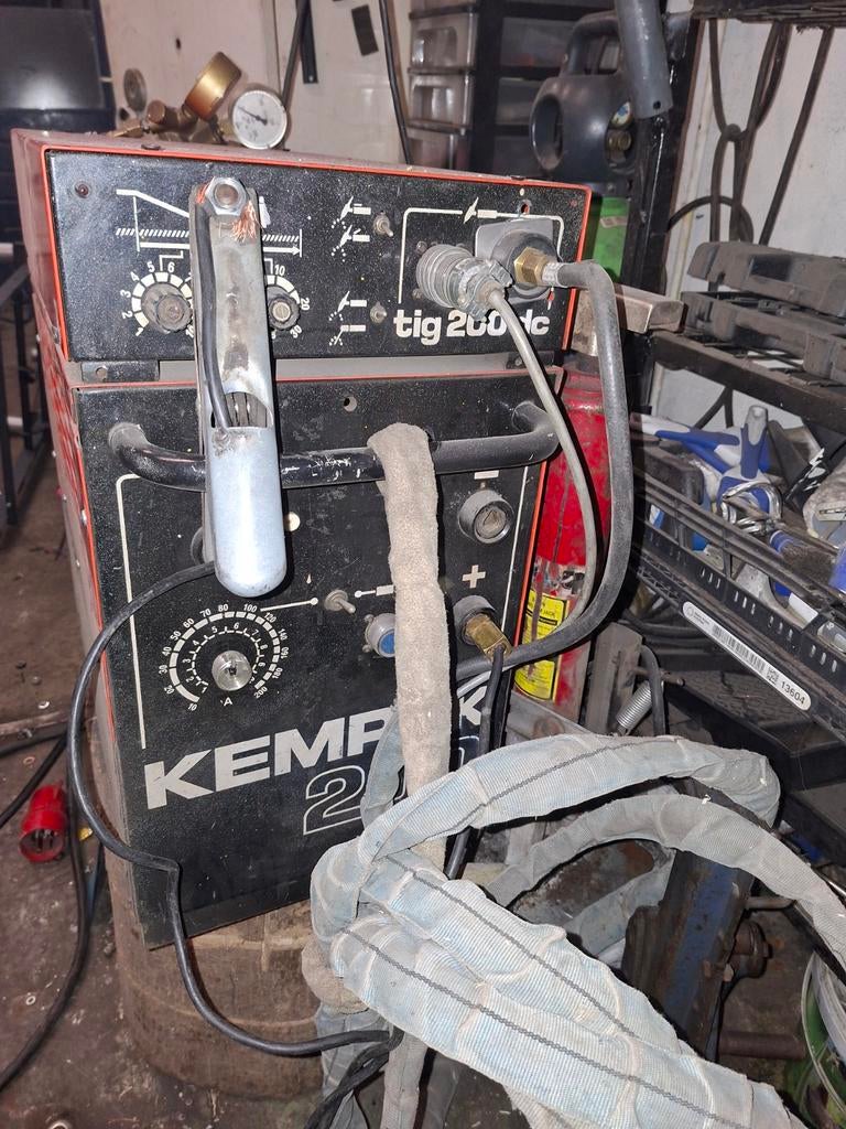 Kemppi 200 TIG Kompak 220V lasapparaat, Ophalen, Gebruikt, 150 tot 250 ampère, Tig