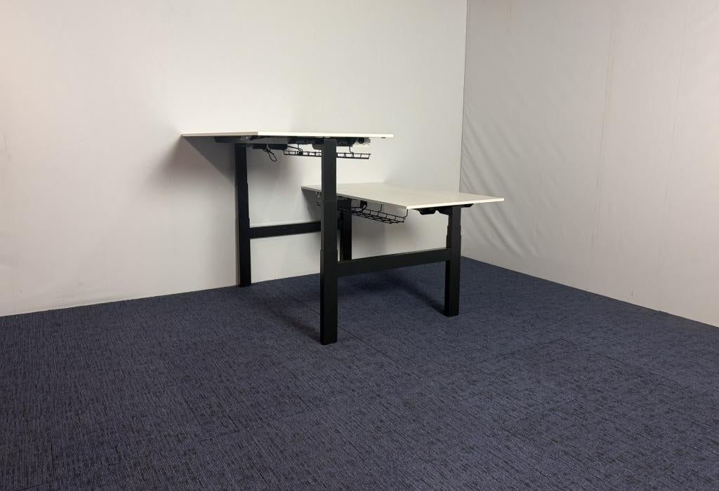 2 x Bench zit/sta bureau Ahrend Balance - 140 x 170 cm., Ophalen, Zit-sta bureau, Gebruikt, In hoogte verstelbaar