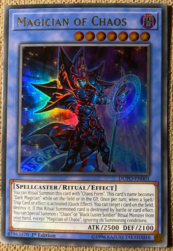 Yu-Gi-Oh! Magician of Chaos DUPO 1st Edition !, Hobby en Vrije tijd, Verzamelkaartspellen | Yu-gi-Oh!, Ophalen of Verzenden, Zo goed als nieuw