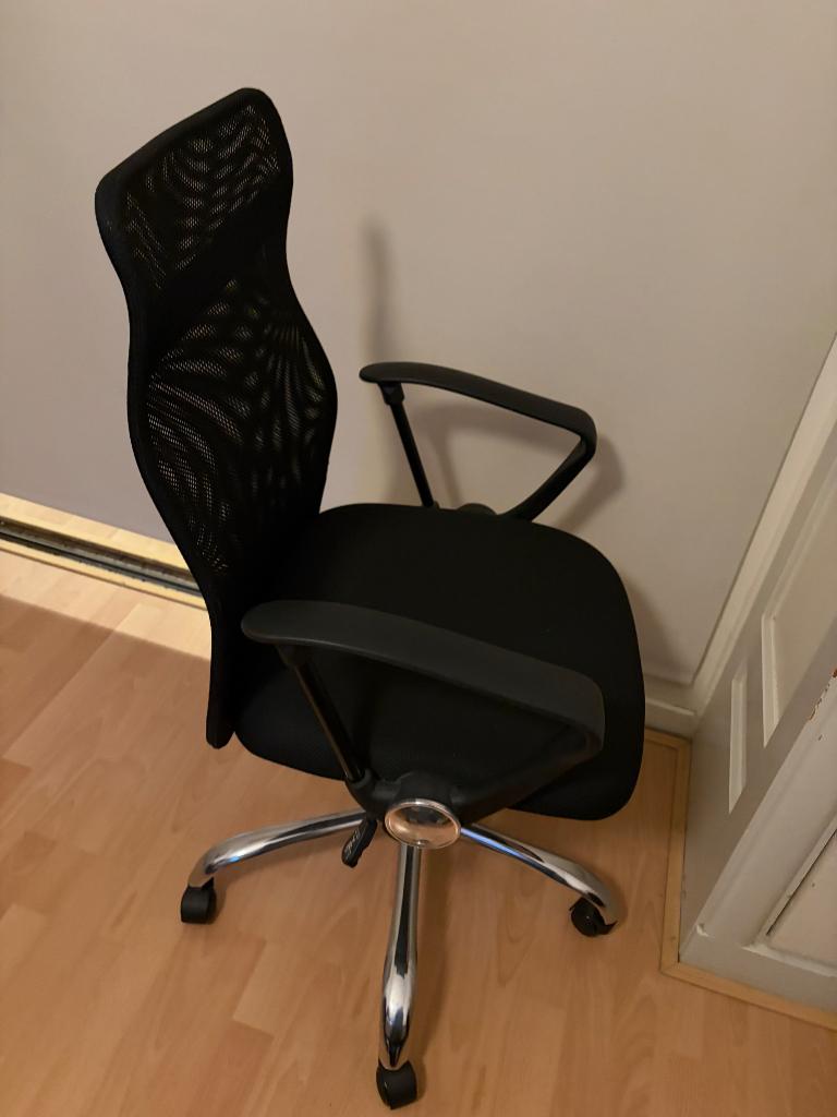 Bureaustoel, Huis en Inrichting, Bureaustoelen, Ophalen, Zo goed als nieuw, Zwart, Bureaufiets