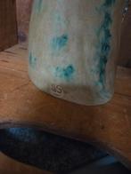 Keramieken beeldje van een figuur gesigneerd LS, Ophalen of Verzenden