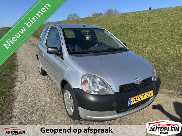 Toyota Yaris 1.0 VVT-i Nieuwe Apk!, Auto's, Toyota, Bedrijf, Te koop, Yaris, ABS, Alarm, Boordcomputer, Radio, Startonderbreker