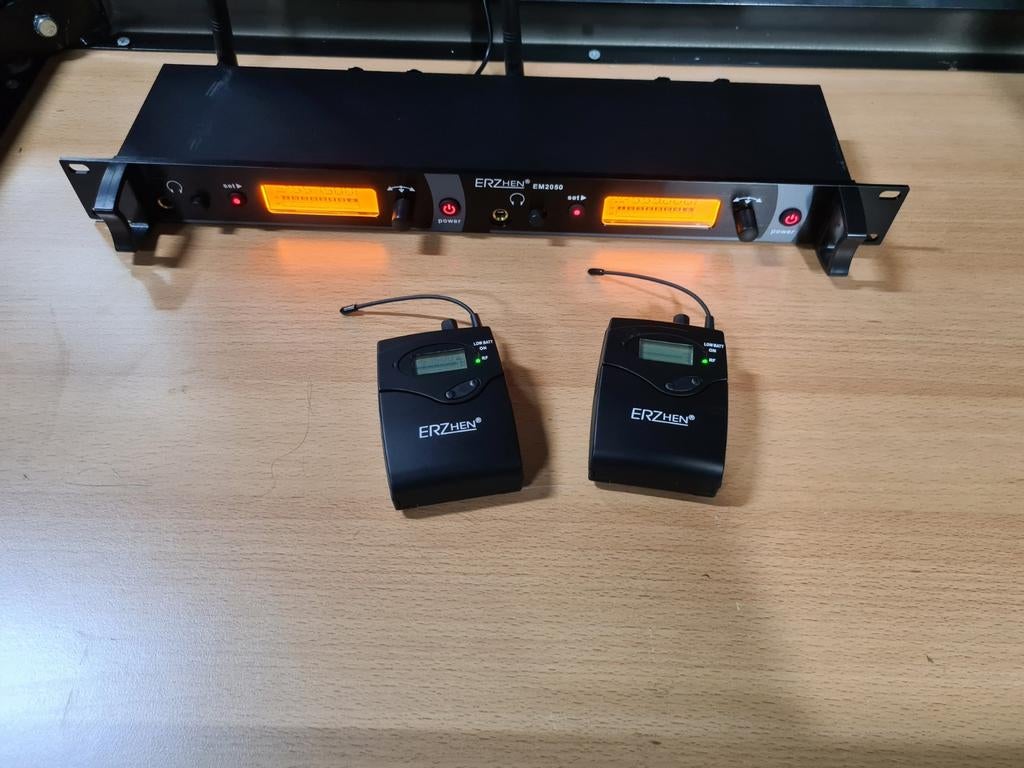 Erzhen dubbele inear set (imi sennheiser) zgan!, Muziek en Instrumenten, Microfoons, Ophalen of Verzenden, Zo goed als nieuw, Overige typen