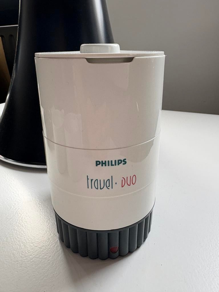 Philips reis-waterkoker Travel Duo, Minder dan 1 liter, Ophalen, Zo goed als nieuw