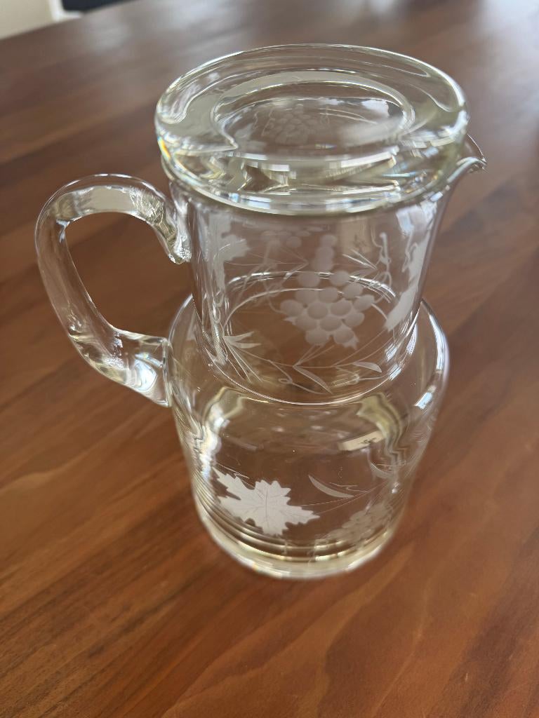 Glazen karaf, Ophalen