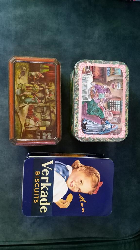 Vintage blikken: De Gruyter, AH en Verkade, Verzamelen, Blikken, Ophalen of Verzenden, Gebruikt, Koek(jes), Verkade