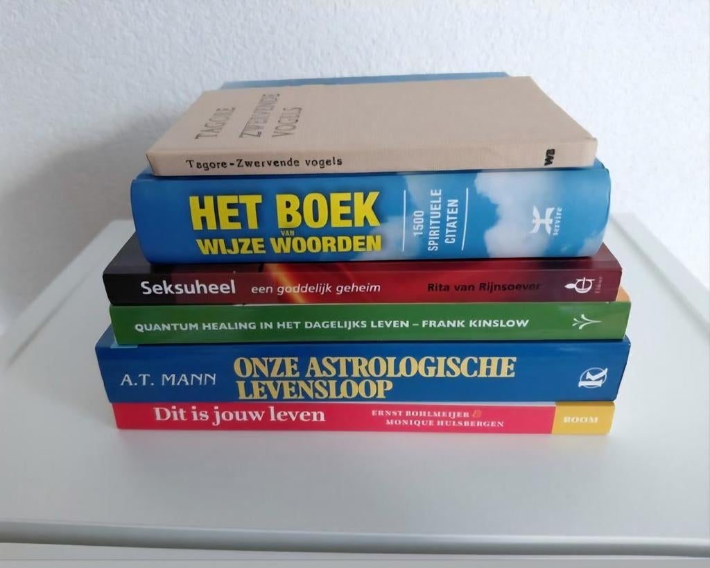 Diverse spirituele boeken 3, Ophalen of Verzenden, Zo goed als nieuw, Spiritualiteit algemeen, Overige typen