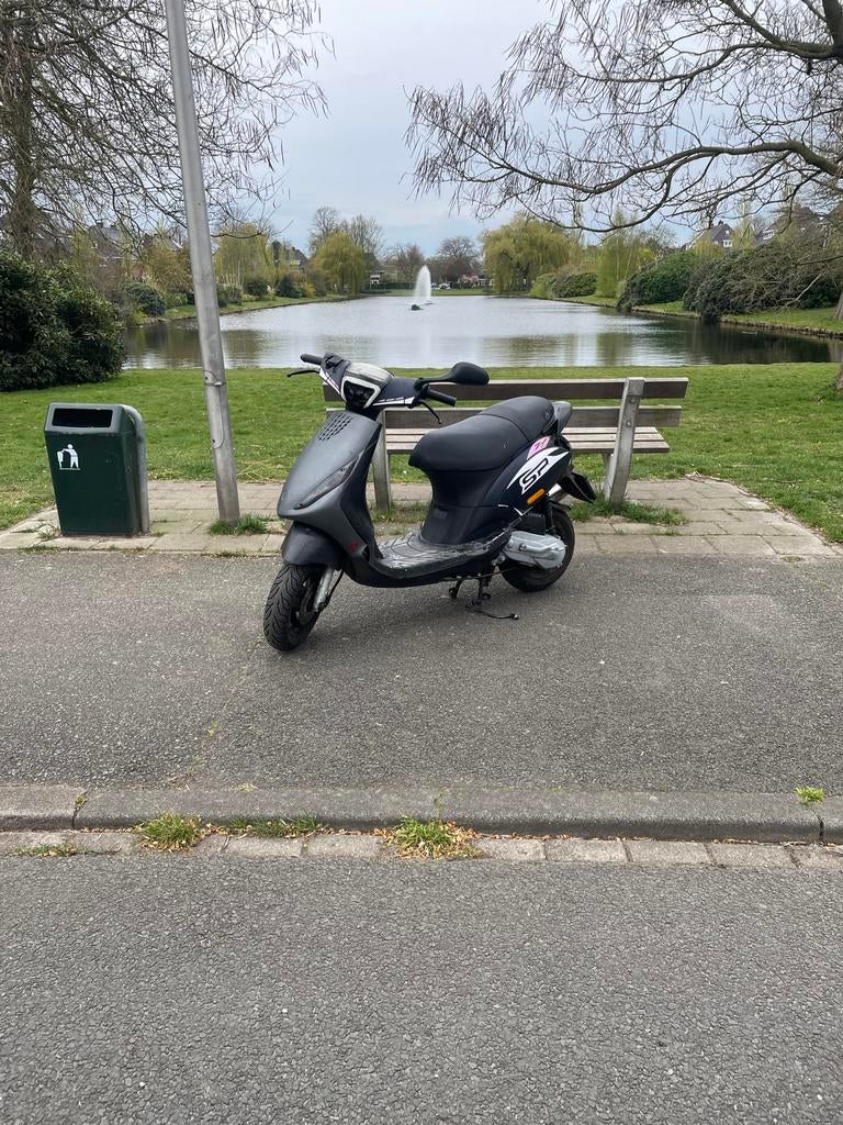 Zip 70cc brom (ook te ruil), Ophalen, Zo goed als nieuw, Tweetakt, Zip