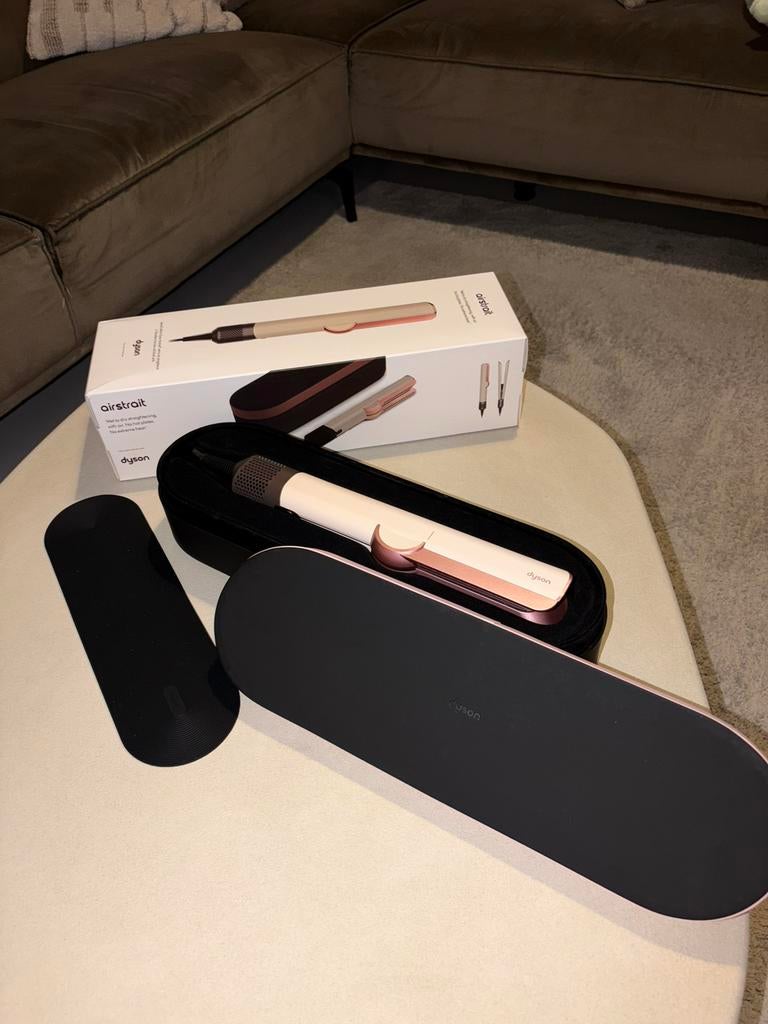 Dyson Airstrait Ceramic Pink met lederen doos bijna nieuw!, Ophalen of Verzenden, Zo goed als nieuw, Krultang of Stijltang