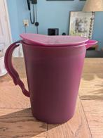 Tupperware schenkkan 2,1 liter, kleur aubergine, Ophalen of Verzenden, Zo goed als nieuw
