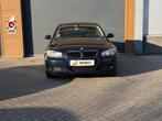 BMW 3-serie 320i | Sportieve BMW 320i | Comfort & rijplezier, Auto's, 4 cilinders, 150 pk, Blauw, 14 km/l