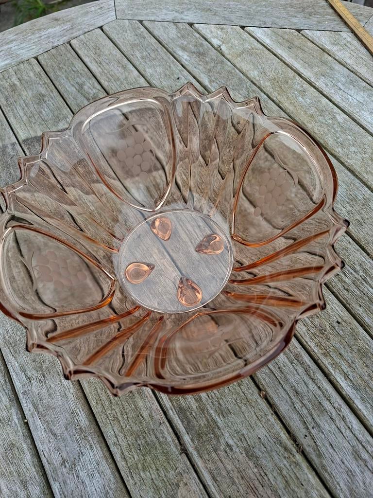 Vintage roze glas fruitschaal, Ophalen of Verzenden, Zo goed als nieuw, Rond, Glas
