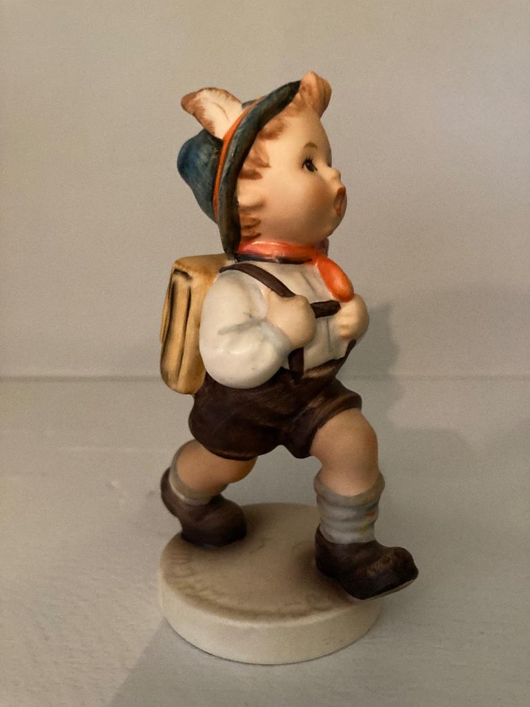 Hummel: schooljongen, Verzamelen, Beelden en Beeldjes, Ophalen of Verzenden, Zo goed als nieuw, Hummel