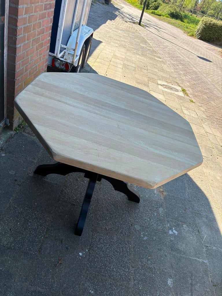 Eettafel rond 8 hoekig, Ophalen, 100 tot 150 cm, Rond, Zo goed als nieuw