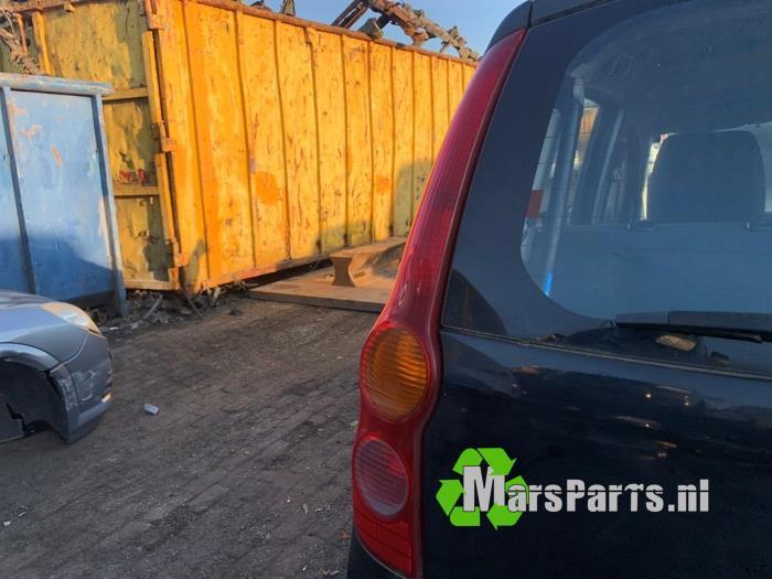 Achterlicht links van een Daihatsu Cuore, Gebruikt, Daihatsu, -, -