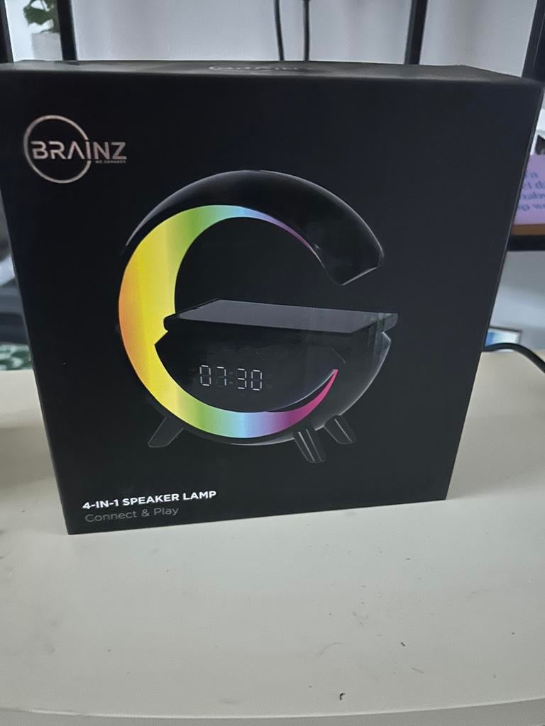 4 in 1 speakerlamp, Audio, Tv en Foto, Luidsprekers, Overige merken, Overige typen, Nieuw, Ophalen of Verzenden