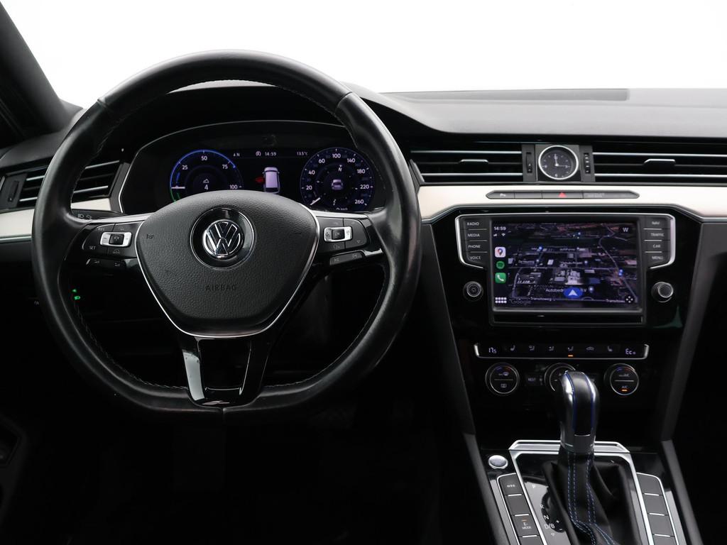 Volkswagen Passat Variant 1.4 TSI GTE 218 PK + VIRTUAL COCKP, Gebruikt, 4 cilinders, Hybride Elektrisch/Benzine, Zilver of Grijs