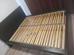 IKEA Malm bedframe zwartbruin 160x200 met lattenbodems, Ophalen, Gebruikt, Zwart, Tweepersoons